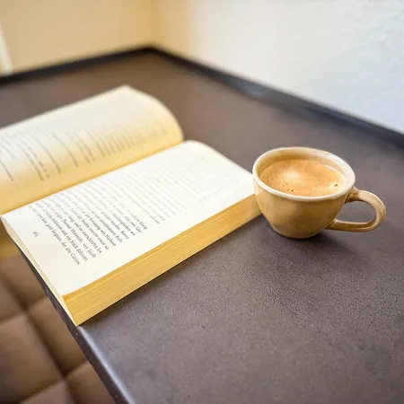 Und Sonne - Moderne Eg-wohnung Mit Balkon Apartman