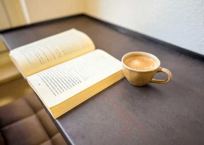 Und Sonne - Moderne Eg-wohnung Mit Balkon Apartman